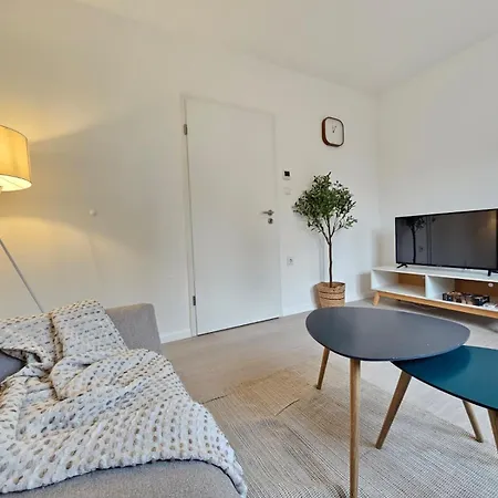 Elroi Apartamento *