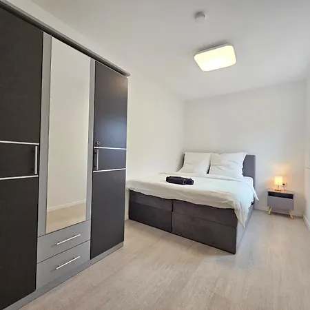 Apartamento Elroi *